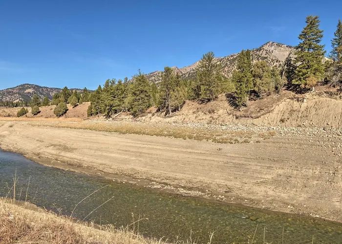 Quiet Hideaway W/ Panoramic Mountain Views! * Alpine