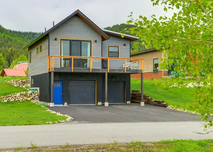 Quiet Hideaway W/ Panoramic Mountain Views!