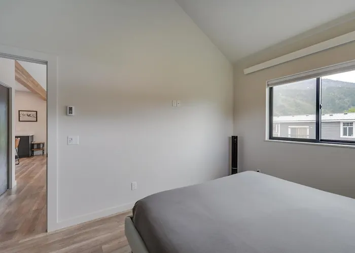 Quiet Hideaway W/ Panoramic Mountain Views! Hébergement de vacances *