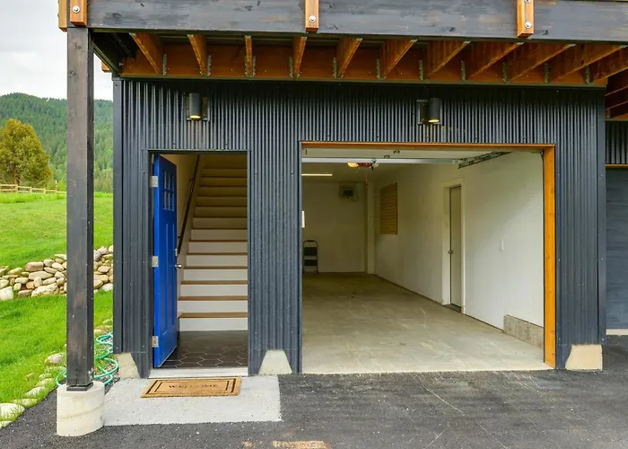 Quiet Hideaway W/ Panoramic Mountain Views! * Alpine