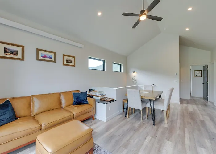 Quiet Hideaway W/ Panoramic Mountain Views! Holiday home *